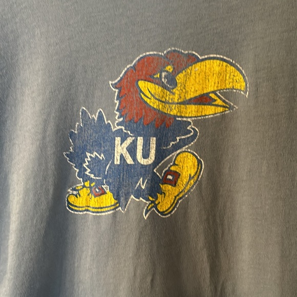 Retro Sport Heismann KU graphic tee size small - Picture 3 of 6